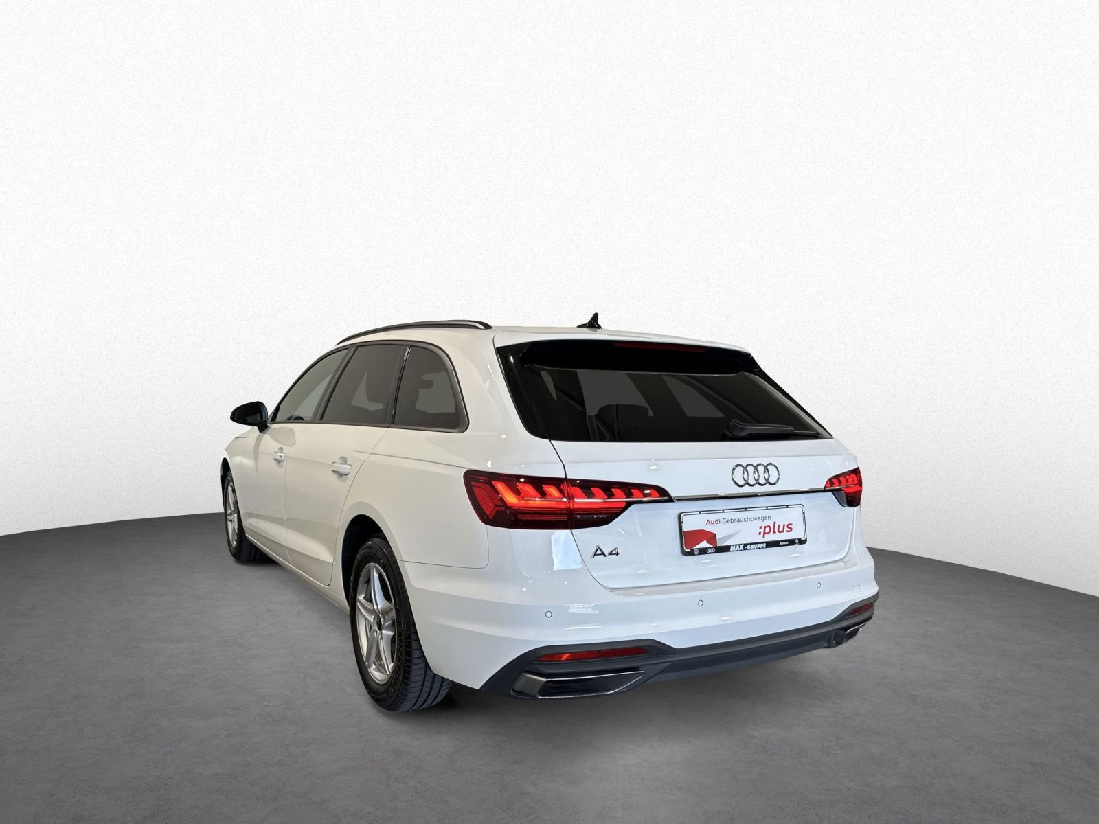 A4 Avant 30 TDI LED+VCP+PDC+ACC+SMARTPHONE INTERFACE