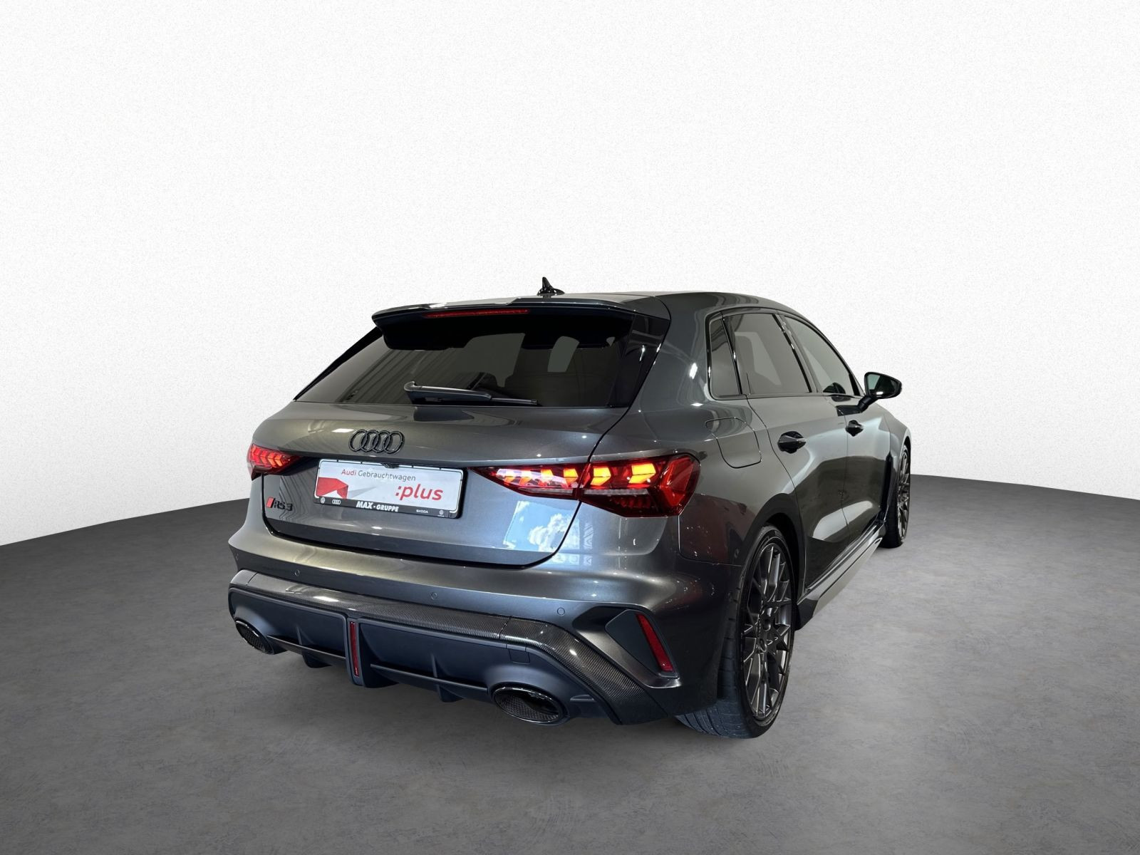 RS3 Sportback SAGA+280 KM/H+SONOS+HUD+PANO+MATRIX