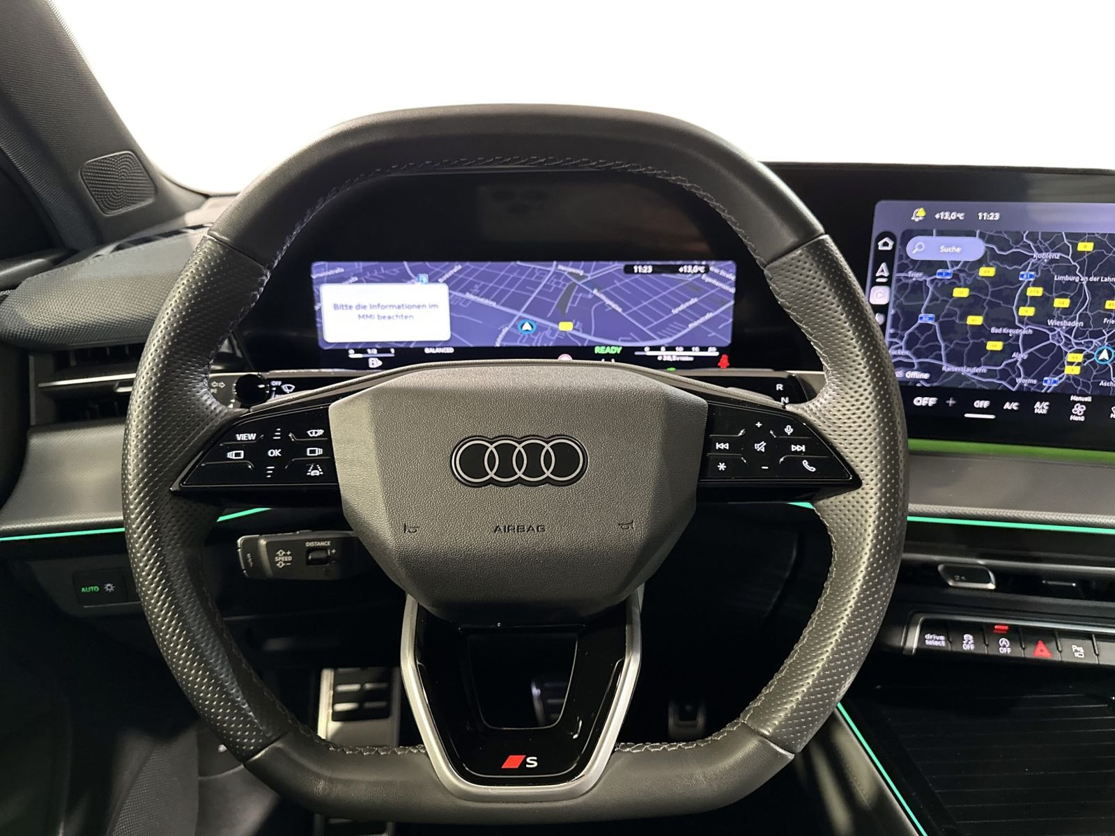 Q3 Sportback 2.0 TDI S LINE LED+PANO+AHK+HUD+VCP