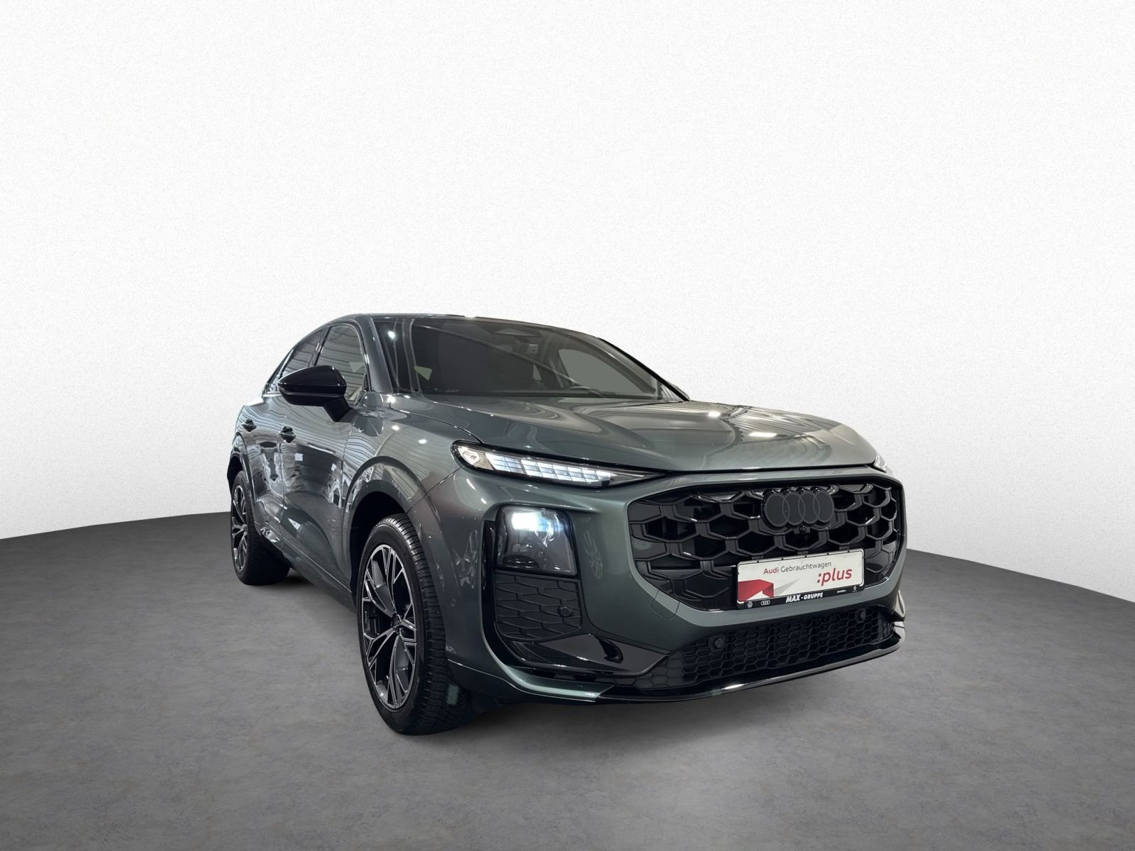 Q3 Sportback 2.0 TDI S LINE LED+PANO+AHK+HUD+VCP